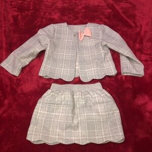 Beautiful winter skirt and blazer.